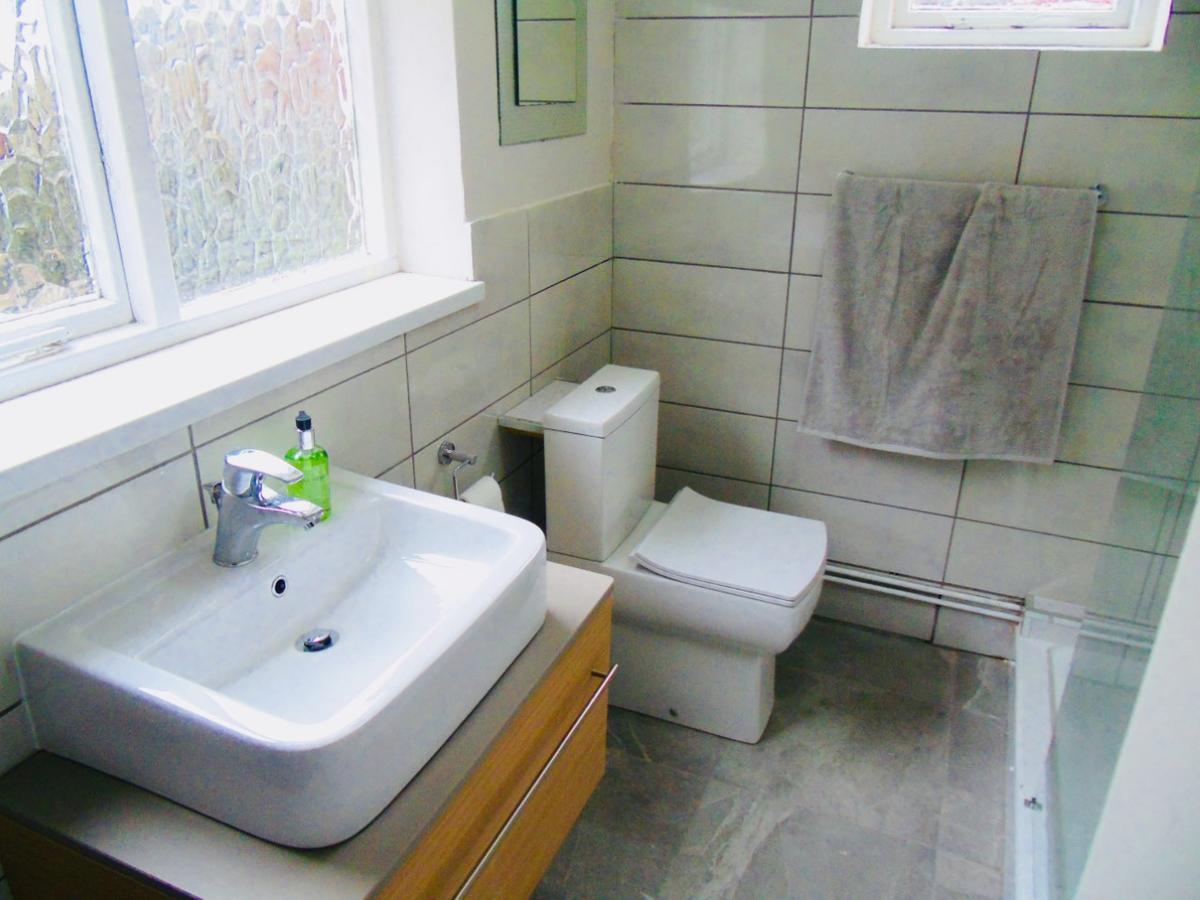 Willows - Cardiff Guest House Bagian luar foto